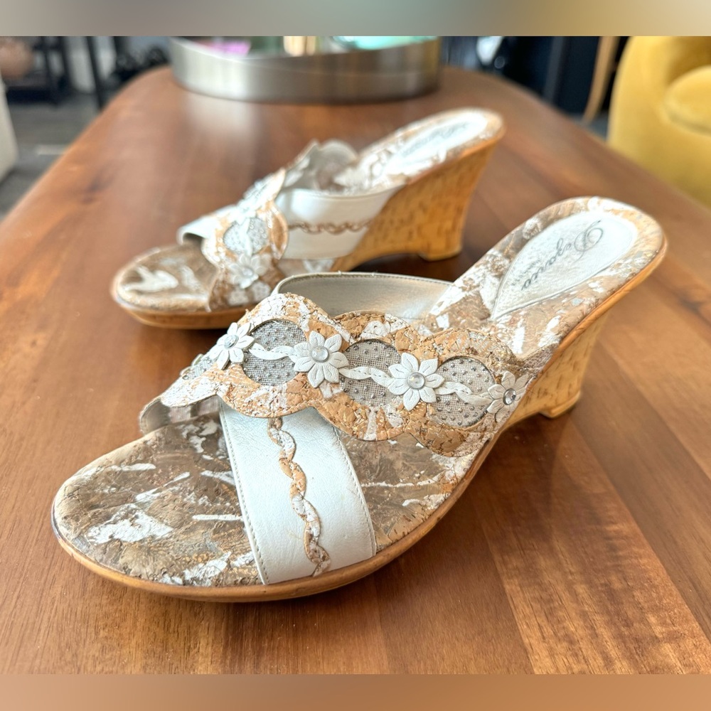 Dezario Floral White Tan Lace Wedge Sandals